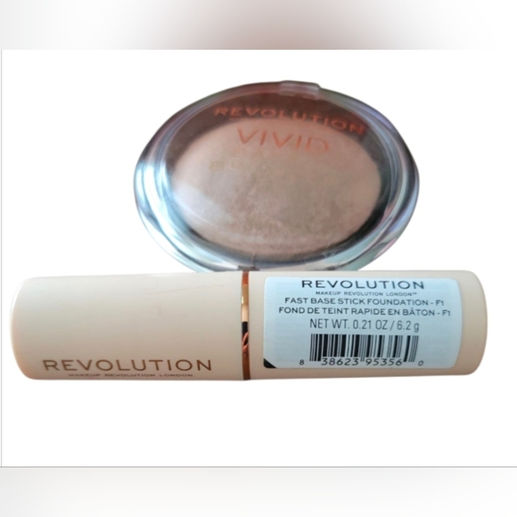 2 Pcs Of Revolution Makeup And Floral Cosmetic Bag NEW - Picture 2 of 2